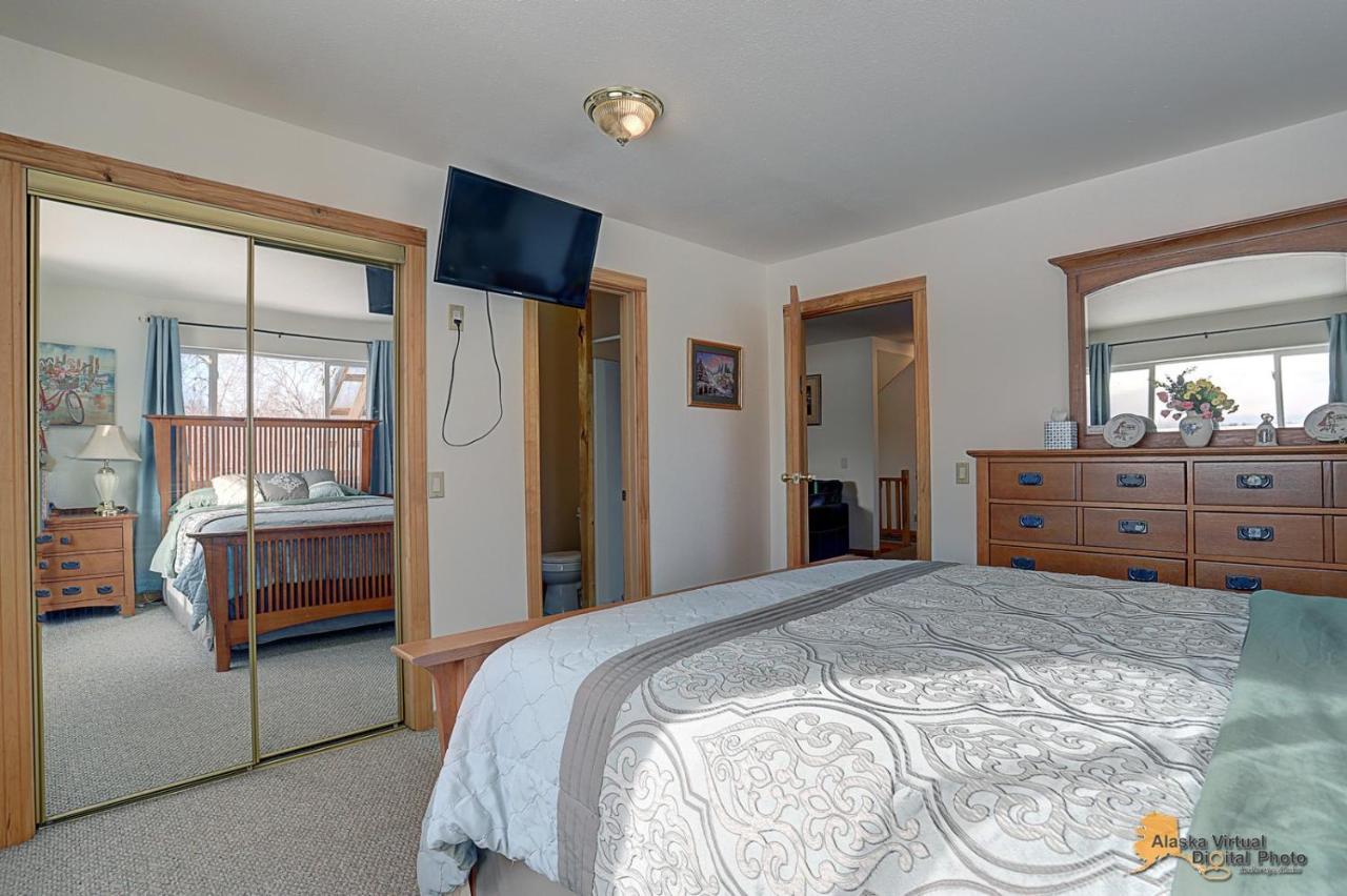 Falcon'S Nest Bed And Breakfast Talkeetna Esterno foto